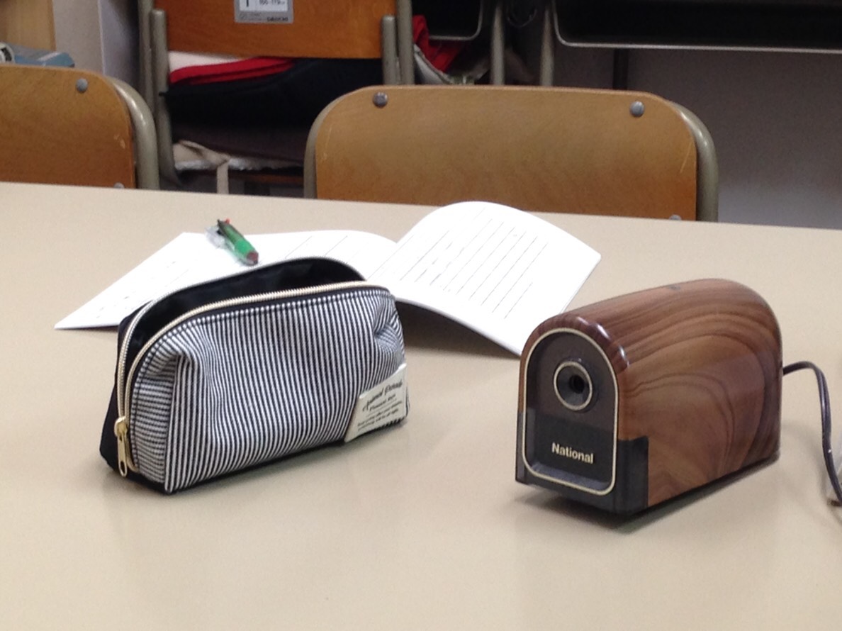 しまだゼミナール机